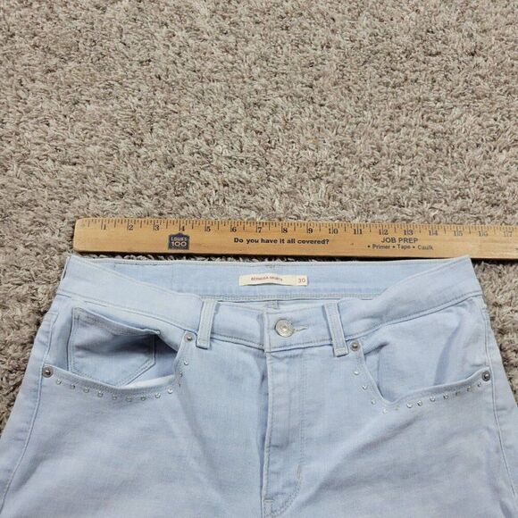 Levis Denim Shorts Womems 30 Bermuda Short Light Wash Denim Studded Pockets - Picture 3 of 8